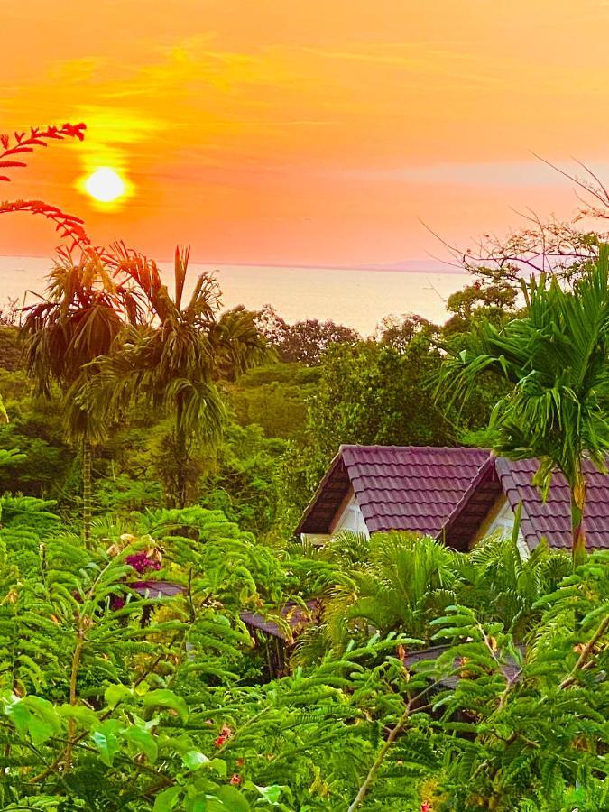 Atmaland Resort Kep Exterior foto